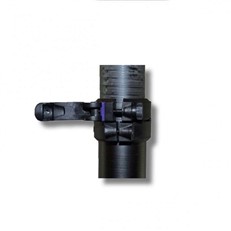 sprung loaded V-shaped clamps for perfect alignment